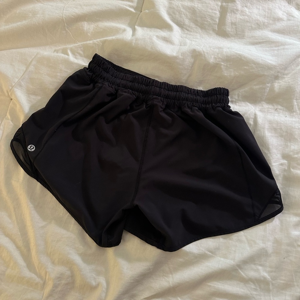 Lululemon 4” Hotty Hot Low-Rise Short in Black